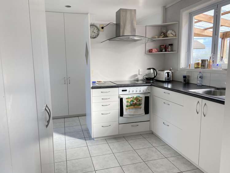 9 Selwyn Road Manurewa_2