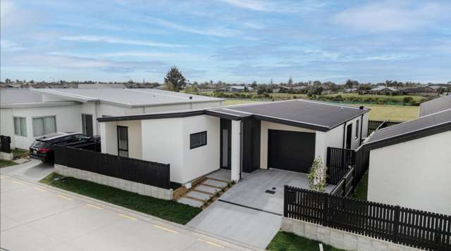 Brand New Coastal Gem!