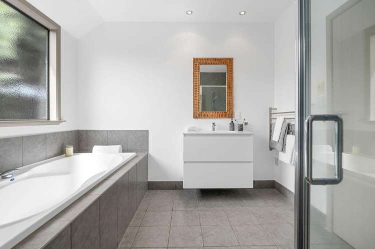 66 Palliser Drive Huntington_20