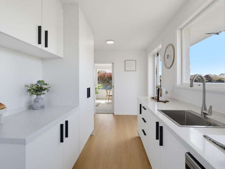 1/17 Lake Terrace Road_5