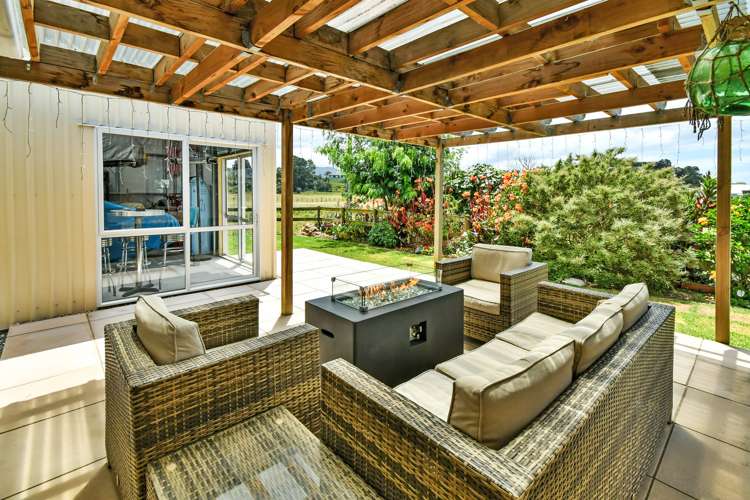 68 Kowhai Avenue Kaiaua_14