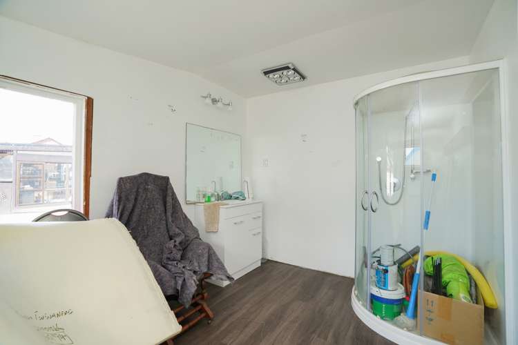 120 Pomona Street Strathern_19