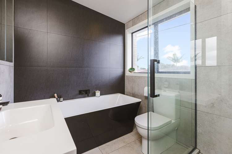 15c Helga Crescent Te Atatu Peninsula_18