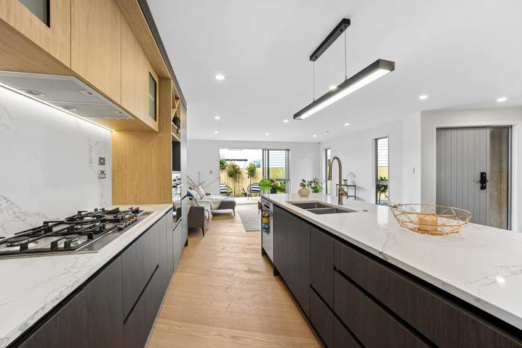 15b Edgerton Road Te Atatu Peninsula_11