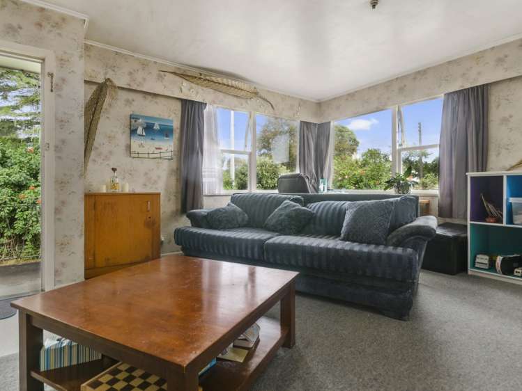 1/6a Boyd Avenue Mangere Bridge_7