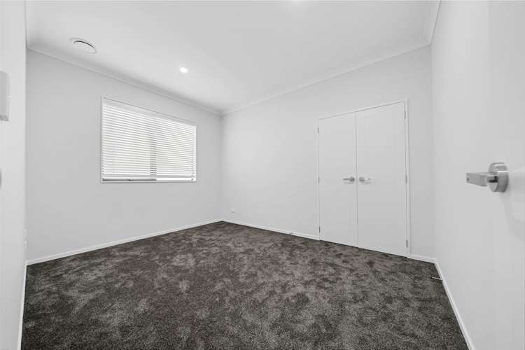 12 Uru Drive Flat Bush_22