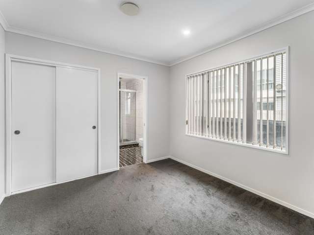 169 Russell Road Manurewa_4