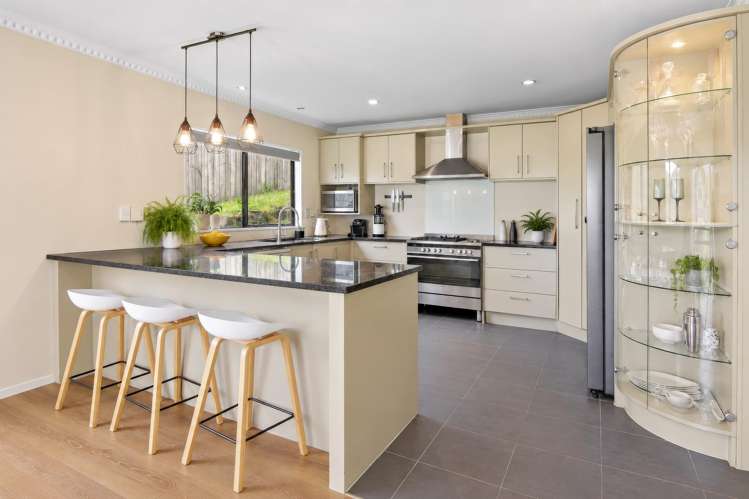 16 Wye Oak Drive Schnapper Rock_4