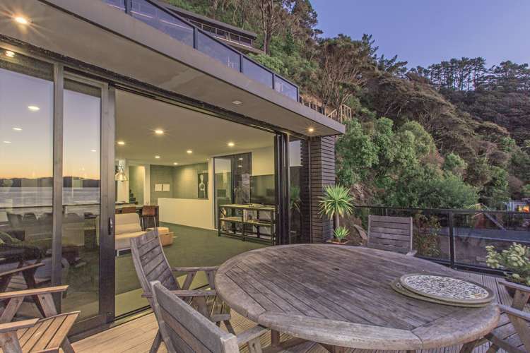 616a Marine Drive Days Bay_6