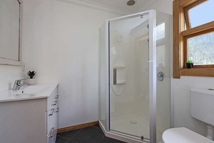 215 Grove Road Mayfair_11