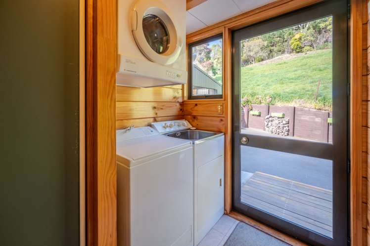 13 Libeau Lane Akaroa_16