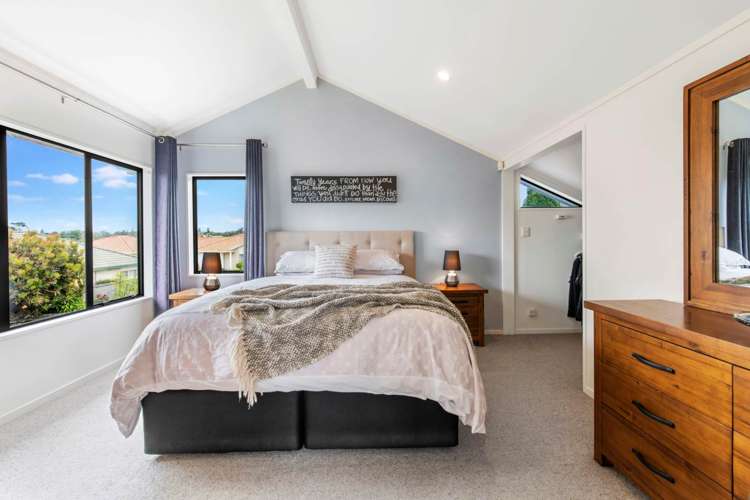 16 Balmore Place Wattle Downs_13