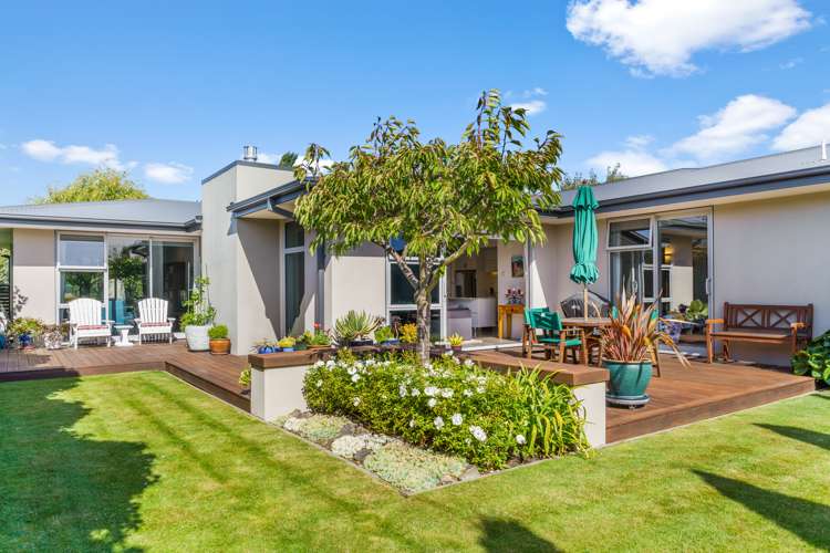 2 Watkins Place Lincoln_16