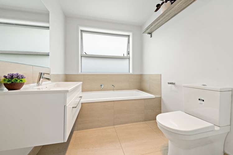 10 Tomairangi Crescent Pukekohe_11