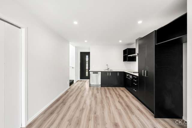 1/41 Main Road Wainuiomata_4