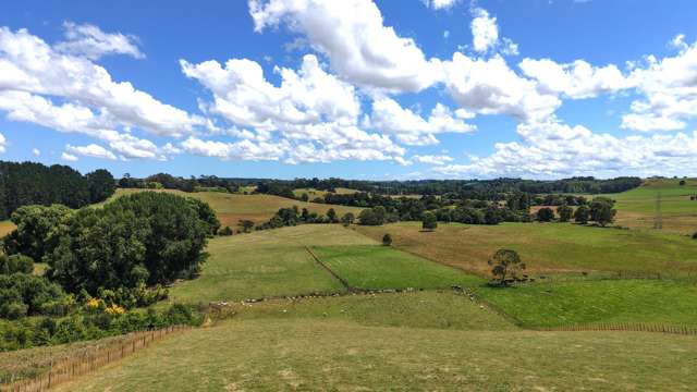 7.09 ha Lifestyle opportunity - edge of Feilding