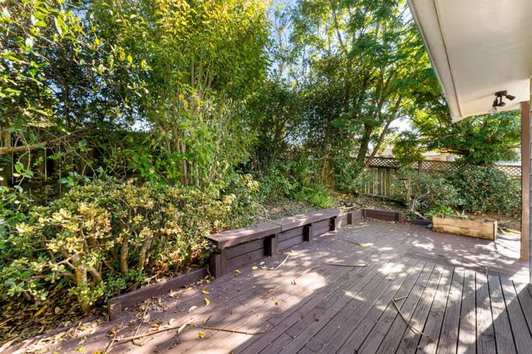 25 Loughanure Place Massey_17