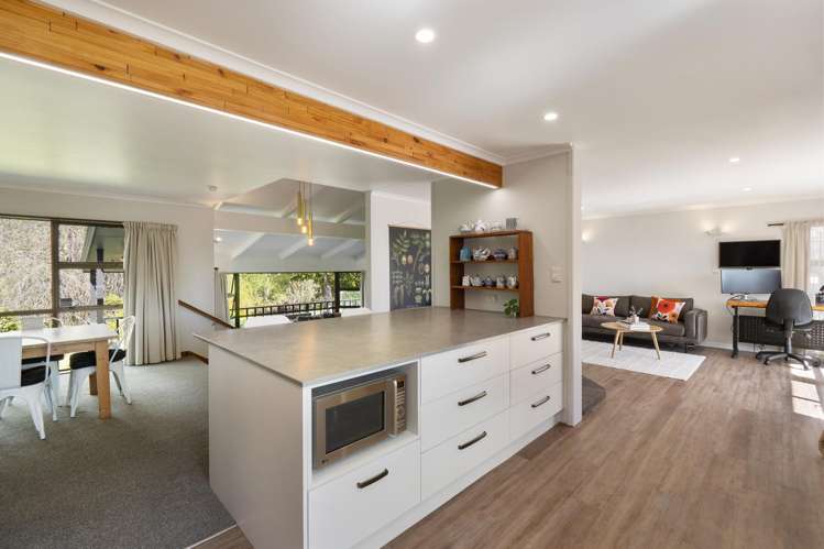 61 Turitea Road Fitzherbert_26