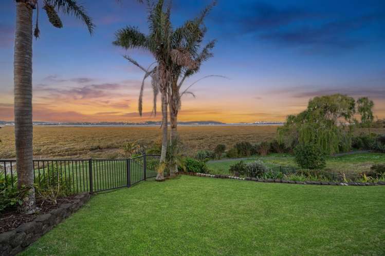 36 Dawnhaven Drive Te Atatu Peninsula_3