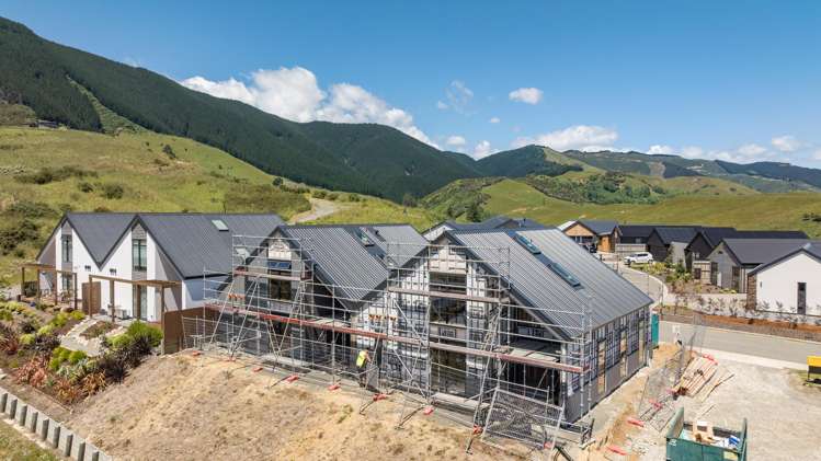 4 Hill Tops Way Stoke_15