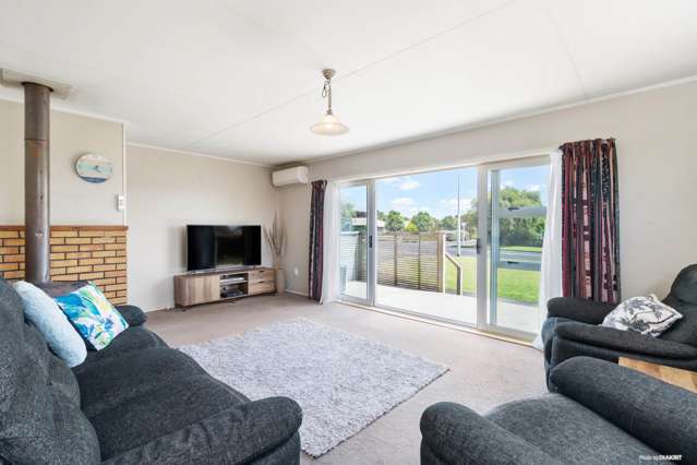 85 Sandspit Road Waiuku_1