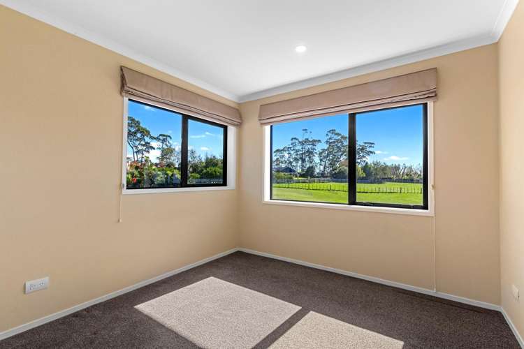 34 Arone Way Wainui_15