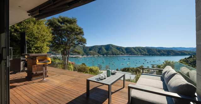 Luxury, lifestyle, location