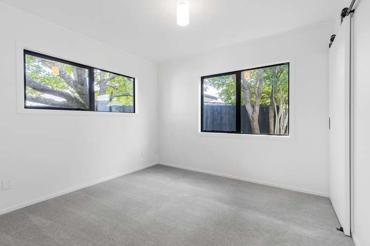 2/4 Elizabeth Street Tauhara_19