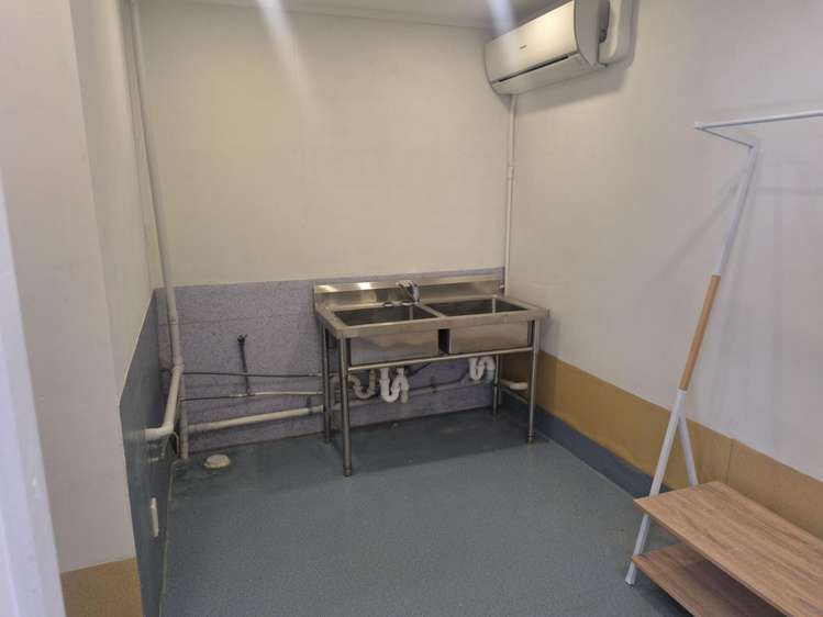 13/9 Westech Place Glen Eden_12