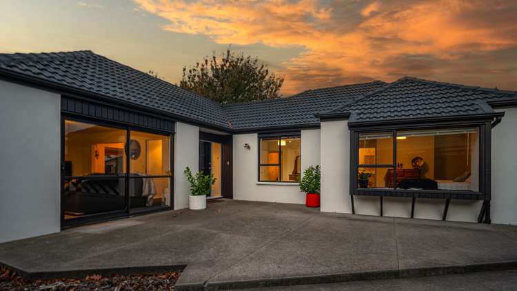 45 Karnak Crescent Russley_0