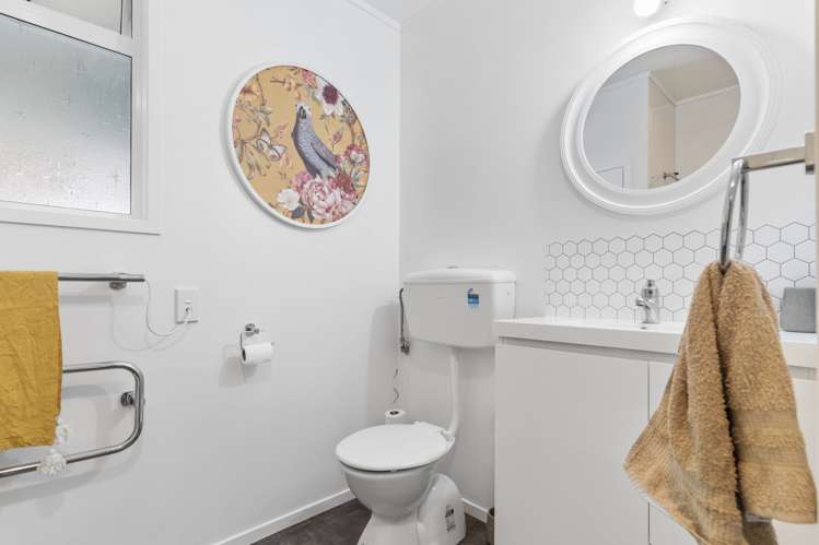 19 King Street Pahiatua_18