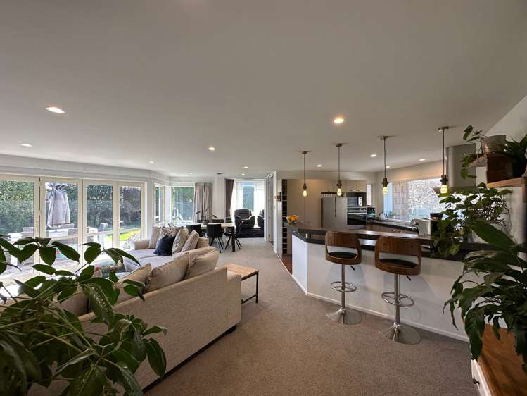 17 Burbank Drive Aidanfield_2