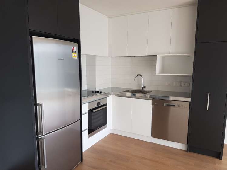 919/145 Nelson Street 10015_3