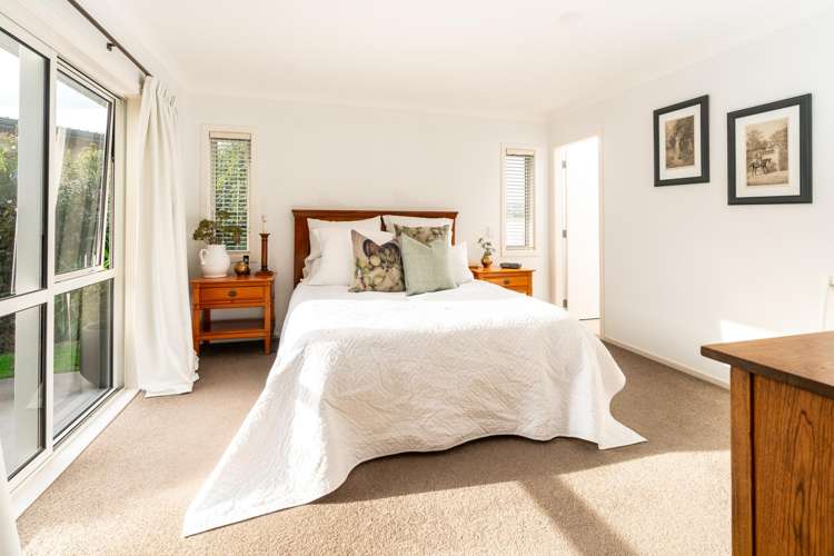2 Patterson Lane Raumati Beach_24