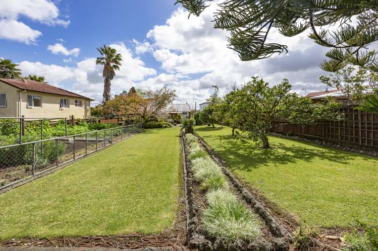 25 Margan Avenue New Lynn_8