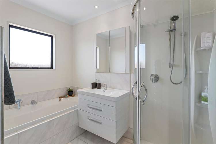 15 Sonning Place Redwood_15