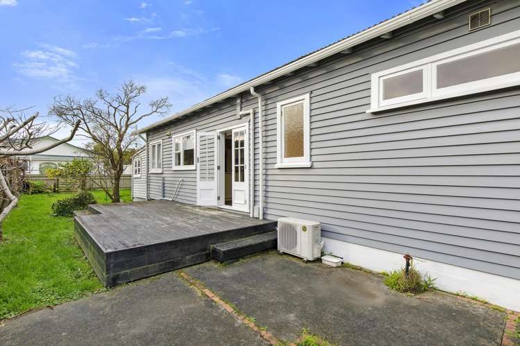 7 Montague Street Alicetown_14