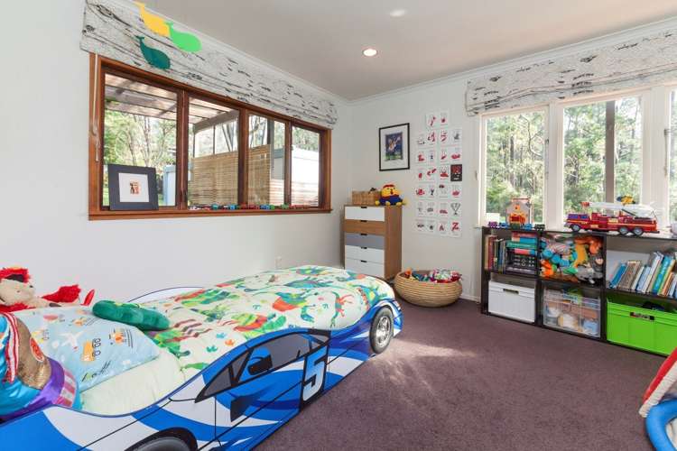 665 Huia Road Parau_7