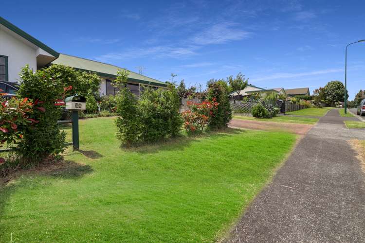 28 Sapphire Drive Hairini_15