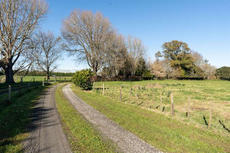 588 Holland Road Eureka_24