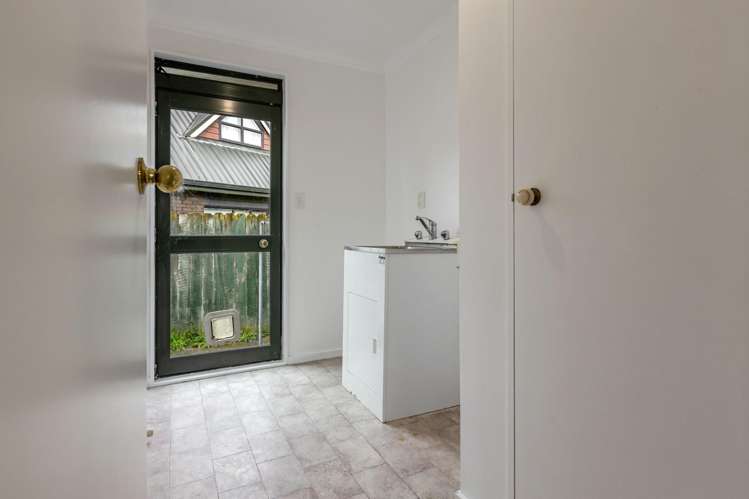 B/5 Landau Court Ashhurst_7