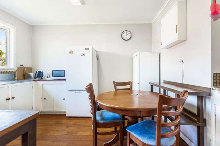 58 Hutchinson Avenue New Lynn_12