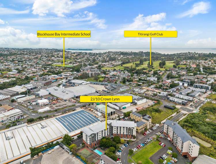 2J/10 Crown Lynn Place New Lynn_14