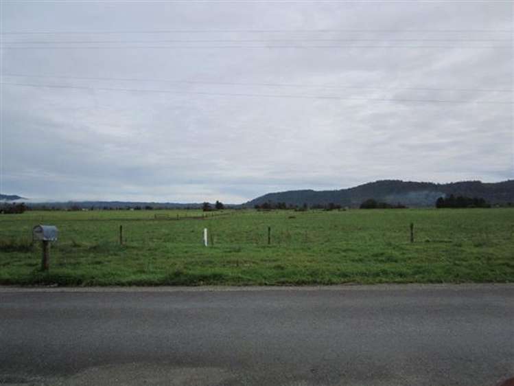 162 Robertson Road Harihari_10