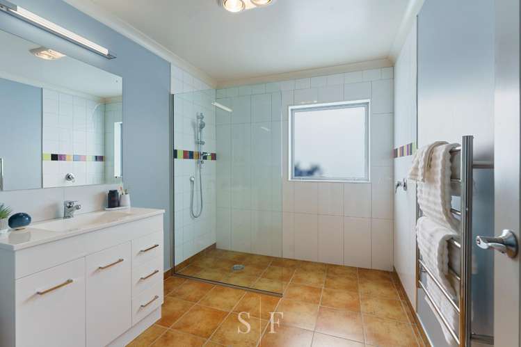  155 Field Way Waikanae Beach_11