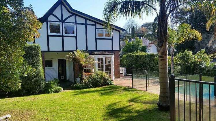 15 Heywood Crescent Epsom_21