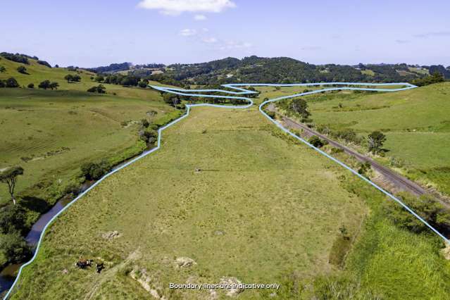 Auckland acreage and more