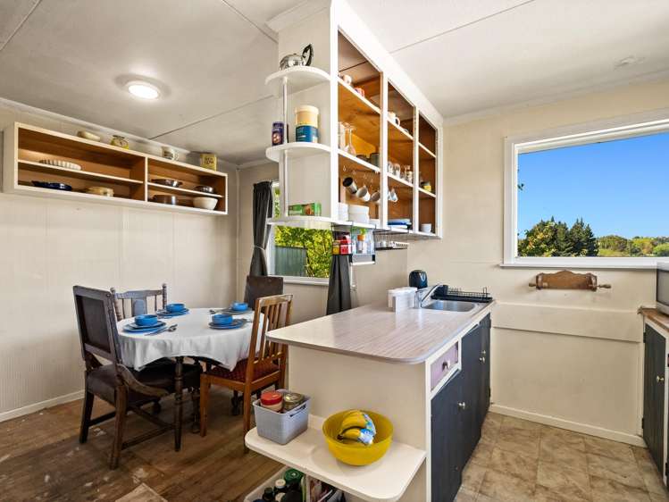 15 Westland Street Green Island_17
