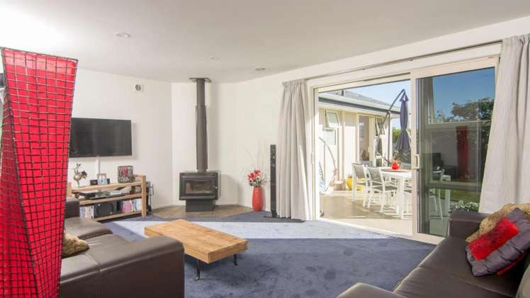 59 Masefield Street Stoke_3