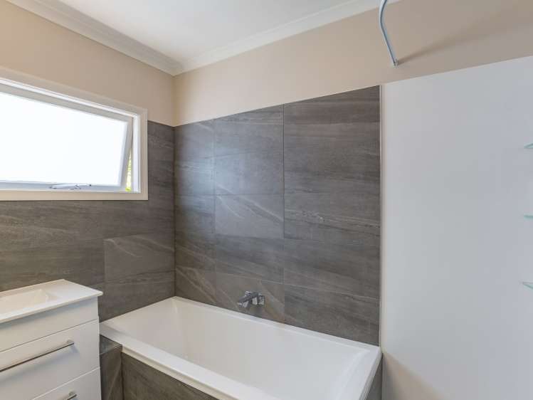 17 Isel Place Stoke_6